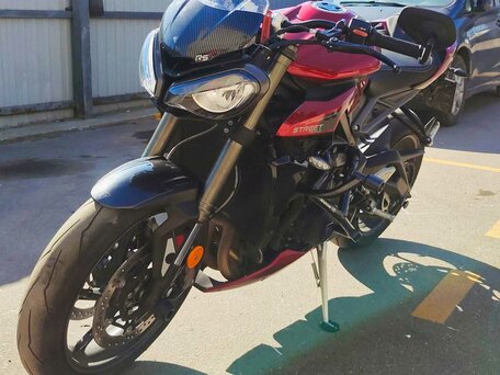 2023 Triumph Street Triple, красный, 1200000 рублей, вид 5