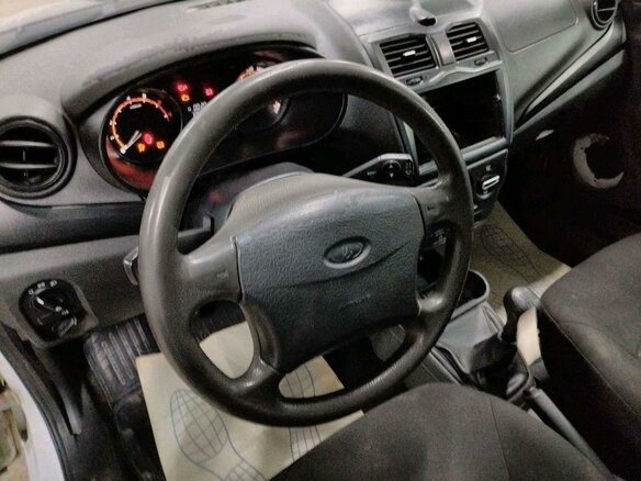 2023 Lada (ВАЗ) Granta I Рестайлинг, белый, 536000 рублей - вид 5