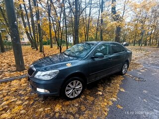 2012 Skoda Octavia II (A5) Рестайлинг, серый, 570000 рублей, вид 1