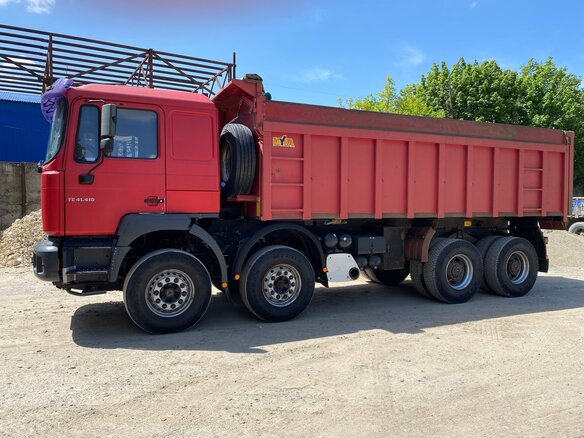 2004 MAN F 2000, красный, 3300000 рублей - вид 6