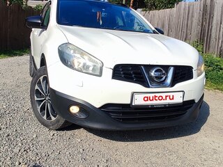 2013 Nissan Qashqai I Рестайлинг, белый, 1230000 рублей, вид 2