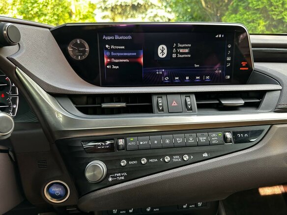 2022 Lexus ES 300h VII Рестайлинг, серый - вид 27