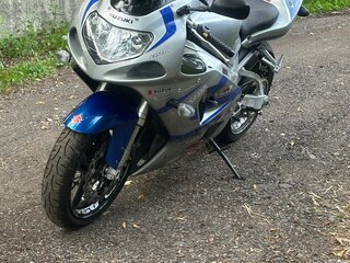 2003 Suzuki GSX-R 750, серебристый, 517000 рублей, вид 5