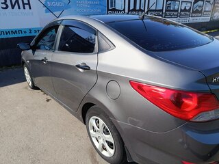 2012 Hyundai Solaris I, чёрный, 670000 рублей, вид 4