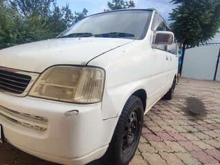 2000 Honda Stepwgn I Рестайлинг, белый, 333000 рублей, вид 2