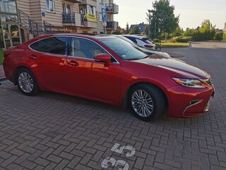 2016 Lexus ES 200 VI Рестайлинг, красный, 2500000 рублей, вид 3