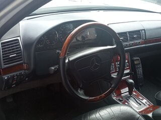 1992 Mercedes-Benz S-Класс 500 III (W140), серебристый, 1050000 рублей, вид 4