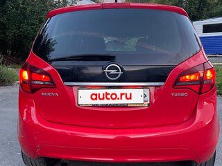 2013 Opel Meriva B, красный, 733000 рублей, вид 2