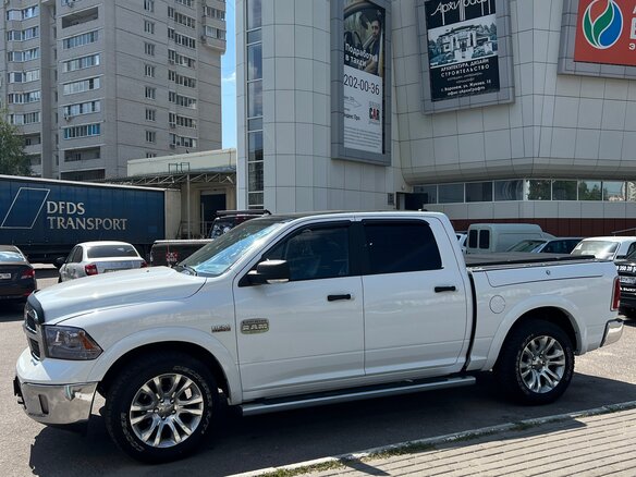 2013 Dodge RAM IV (DS/DJ), белый, 5500000 рублей - вид 6