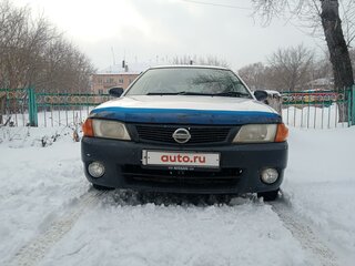 2000 Nissan AD II, белый, 280000 рублей, вид 1