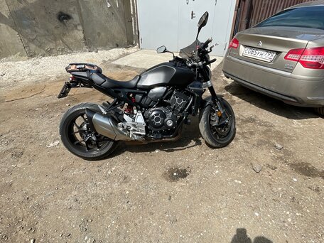 2018 Honda CB 1000R, серый, 1100000 рублей, вид 2