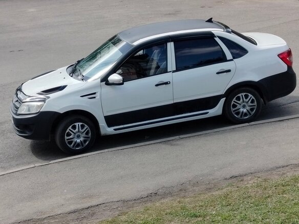 2014 Lada (ВАЗ) Granta I, белый, 520000 рублей - вид 11