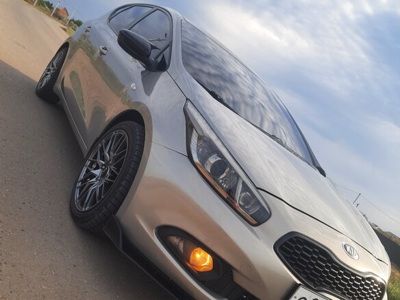 2015 Kia Ceed II, серебристый, 1150000 рублей - вид 5