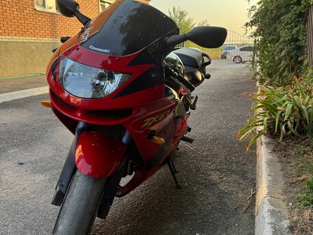 1998 Kawasaki ZX-6 Ninja, красный, 350000 рублей, вид 3