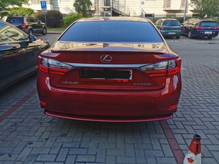 2016 Lexus ES 200 VI Рестайлинг, красный, 2500000 рублей, вид 4