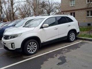 2013 Kia Sorento II Рестайлинг, белый, 1810000 рублей, вид 5
