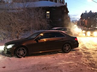 2014 Mercedes-Benz E-Класс 200 IV (W212, S212, C207) Рестайлинг, коричневый, 1700000 рублей, вид 1