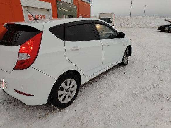 2016 Hyundai Solaris I Рестайлинг, белый, 1195000 рублей - вид 4