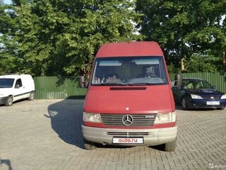 1996 Mercedes-Benz Sprinter, красный, 350000 рублей, вид 4