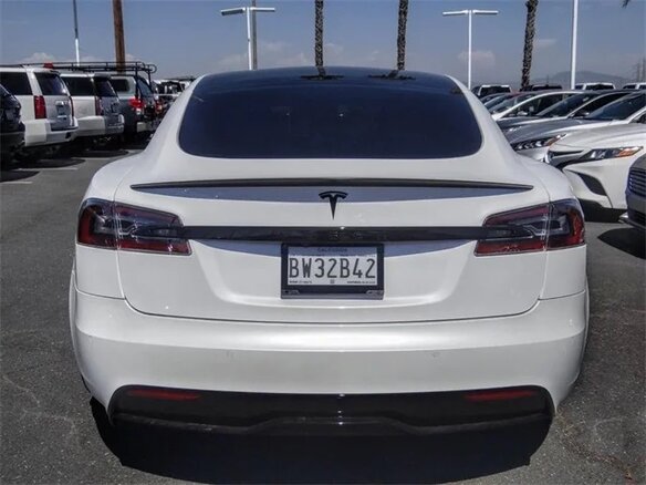 2024 Tesla Model S Plaid I Рестайлинг 2, белый, 16752000 рублей - вид 2