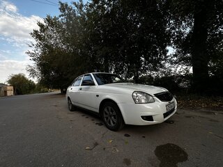 2010 Lada (ВАЗ) Priora I, белый, 300000 рублей, вид 3