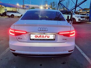 2017 Audi A4 V (B9), белый, 2000000 рублей, вид 5