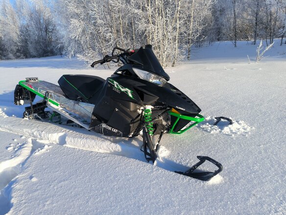 2012 Arctic Cat M-Series, зелёный, 1030000 рублей