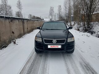 2005 Volkswagen Touareg I, чёрный, 300000 рублей, вид 2