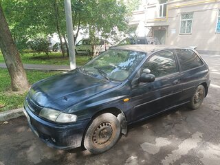 1998 Mazda 323 V (BA), синий, 100000 рублей, вид 1