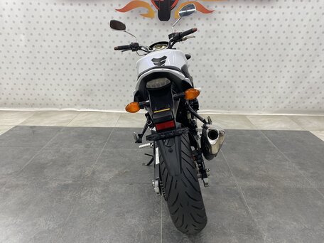 2012 Suzuki GSR 750, белый, 575000 рублей, вид 4
