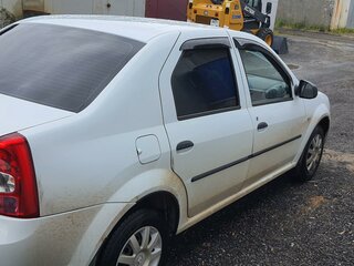 2010 Renault Logan I Рестайлинг, белый, 900000 рублей, вид 3