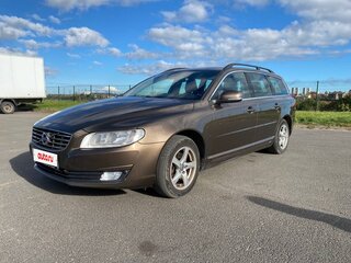 2015 Volvo V70 III Рестайлинг, коричневый, 1255000 рублей, вид 1