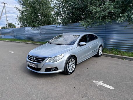 Volkswagen Passat CC I