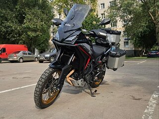 Moto Morini X-CAPE
