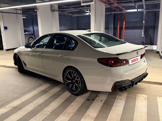 2018 BMW 5 серии 530d xDrive VII (G30/G31/G38), белый, 4050000 рублей, вид 2