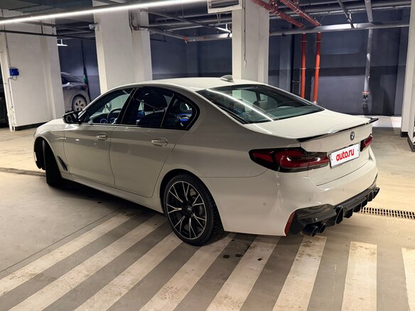 2018 BMW 5 серии 530d xDrive VII (G30/G31/G38), белый, 4050000 рублей - вид 1