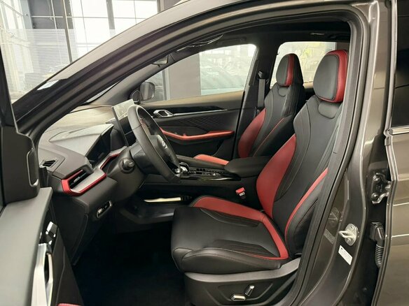 2026 Geely Coolray I Рестайлинг 2, серый - вид 4