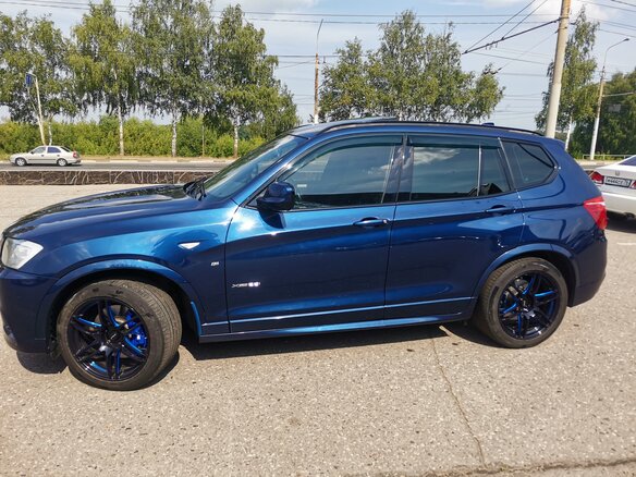 2012 BMW X3 28i xDrive II (F25), синий, 1900000 рублей - вид 2