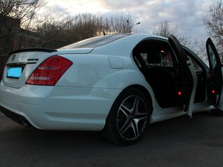 2008 Mercedes-Benz S-Класс 350 V (W221), белый, 1299999 рублей, вид 4