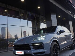 2021 Porsche Cayenne III, серый, 9850000 рублей, вид 2