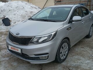 2017 Kia Rio III Рестайлинг, серебристый, 1000000 рублей, вид 5
