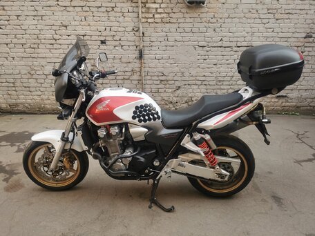 2005 Honda CB 1300, белый, 450000 рублей, вид 3