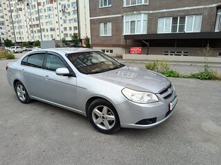 2011 Chevrolet Epica V250 Рестайлинг, серебристый, 650000 рублей, вид 1
