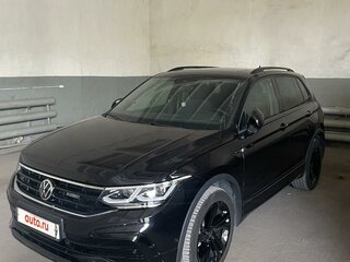 2022 Volkswagen Tiguan II Рестайлинг, чёрный, 3500000 рублей, вид 1