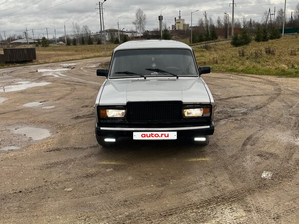 2011 Lada (ВАЗ) 2104, серебристый, 125000 рублей