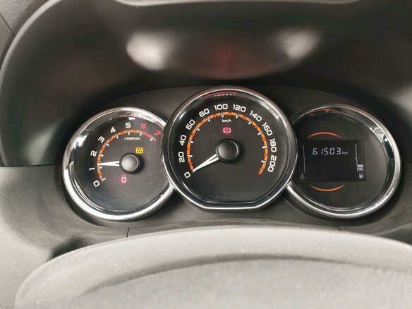 2024 Lada (ВАЗ) Largus I Рестайлинг, белый, 1250000 рублей - вид 6
