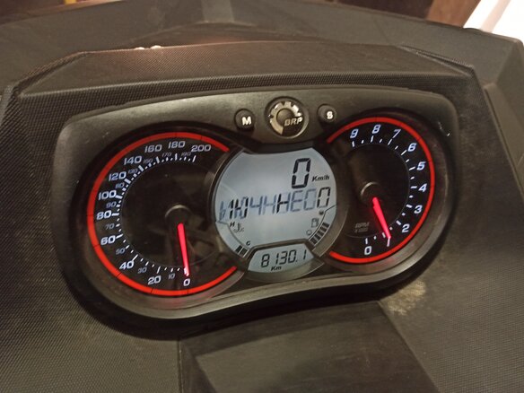2013 BRP Lynx Commander 600, чёрный, 1000000 рублей - вид 9
