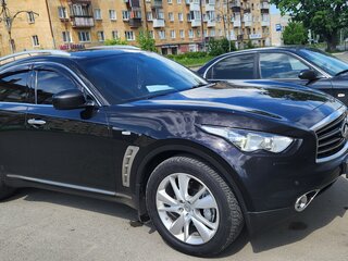 2017 Infiniti QX70, чёрный, 2800000 рублей, вид 2