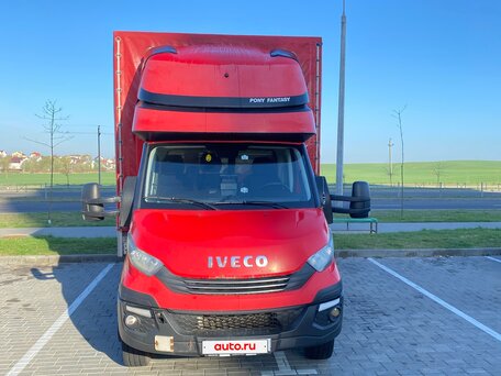 2018 Iveco Daily, красный, 3200000 рублей, вид 2
