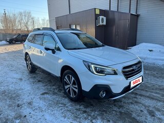 2020 Subaru Outback V Рестайлинг, белый, 3250000 рублей, вид 3